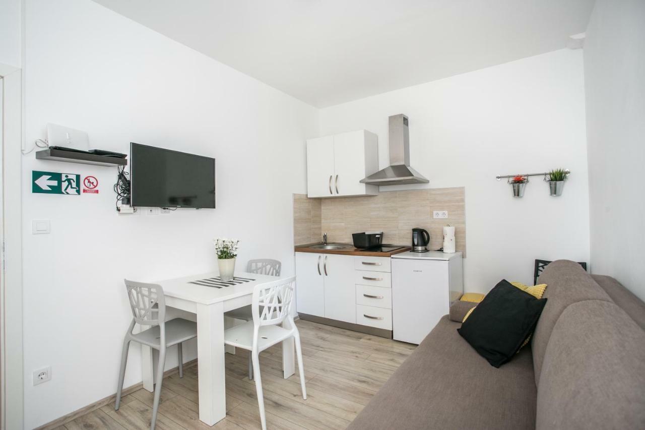 Tragos Lemon Tree Apartman Trogir Kültér fotó